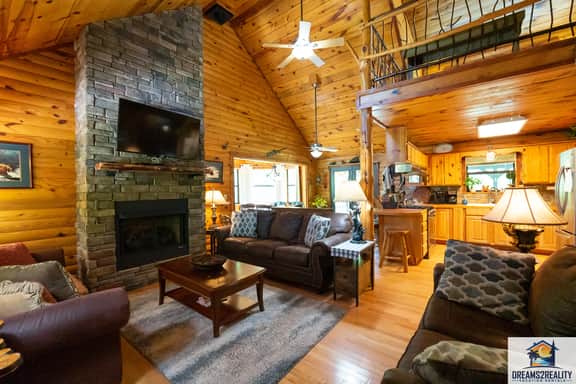 Captain's Cool Water Cabin