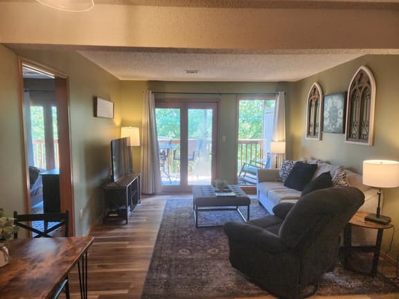Circle Retreat (NCH 7 7-8)