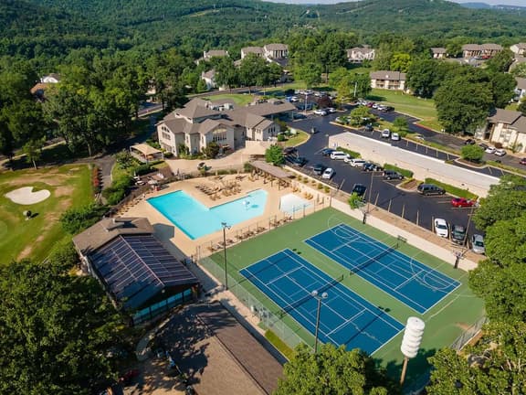 Pointe Royale 6-13